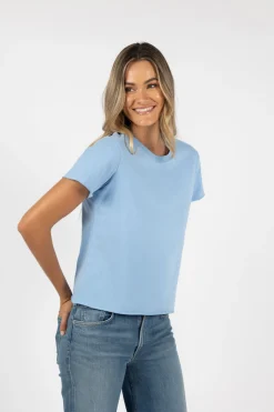 Basics | T-shirts>Humidity Lifestyle BASIC TEE