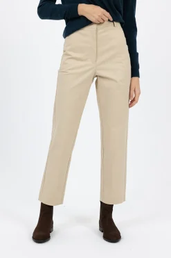 Pants><noscript><img width=