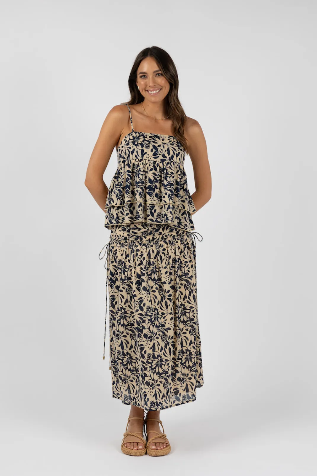 Resort | Tanks & Camis>Humidity Lifestyle EDEN TIER TOP