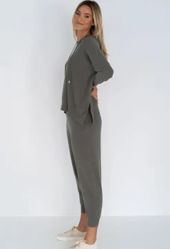 Loungewear | Midweight Knits><noscript><img width=