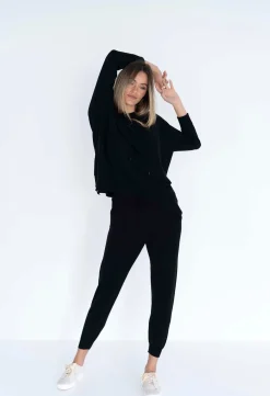 Loungewear | Midweight Knits><noscript><img width=