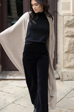 Pants><noscript><img width=