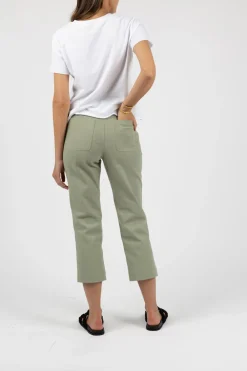 Pants><noscript><img width=