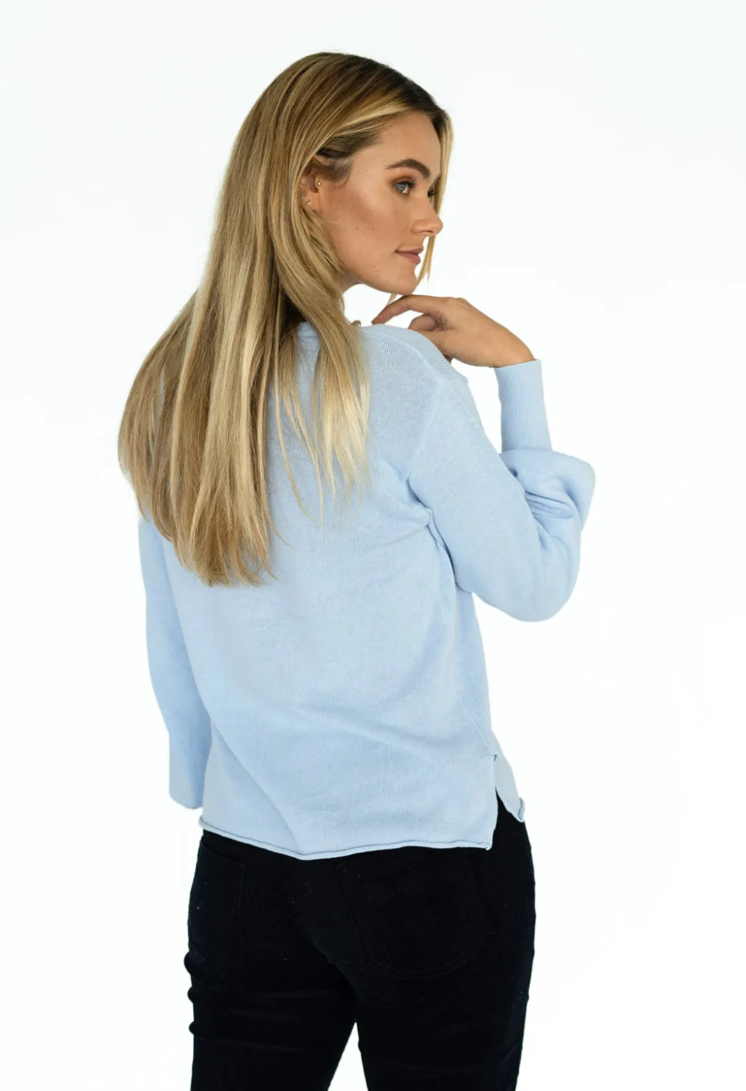 Lightweight Knits | Lightweight Knits>Humidity Lifestyle IZZY TOP