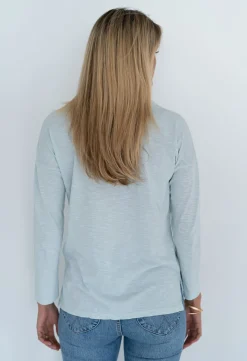 Basics | T-shirts><noscript><img width=