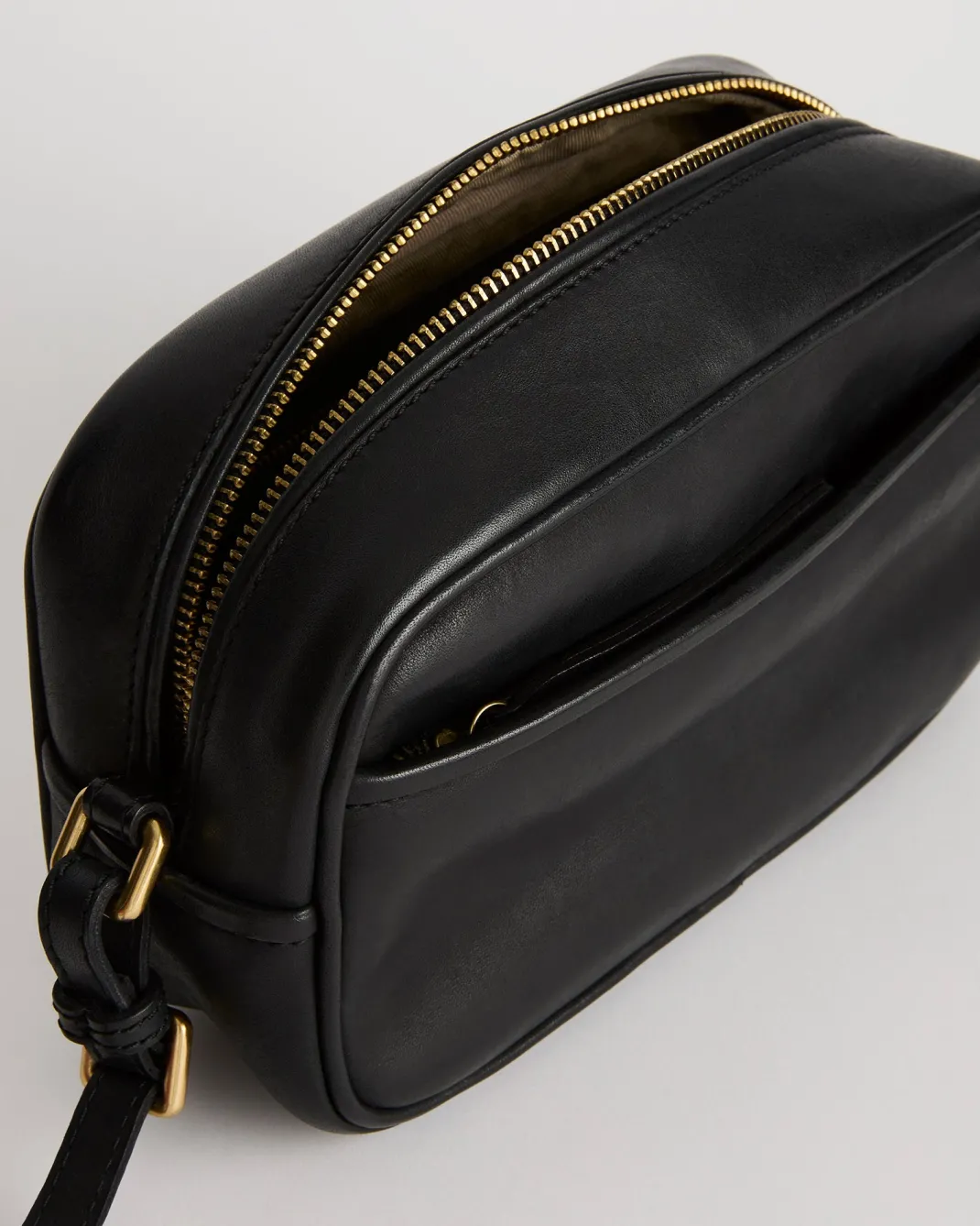 Bags>Humidity Lifestyle JUJU & CO OPERA BAG - BLACK