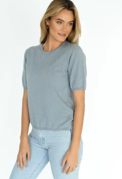 T-shirts | Lightweight Knits><noscript><img width=