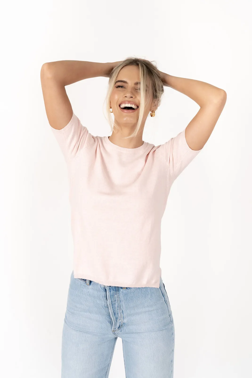 Lightweight Knits | Lightweight Knits>Humidity Lifestyle KIKI TEE AW25
