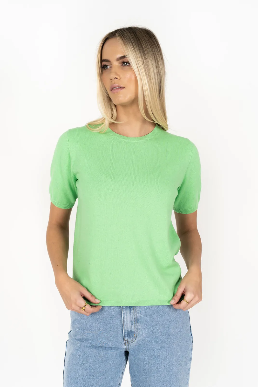 Lightweight Knits | Lightweight Knits>Humidity Lifestyle KIKI TEE AW25