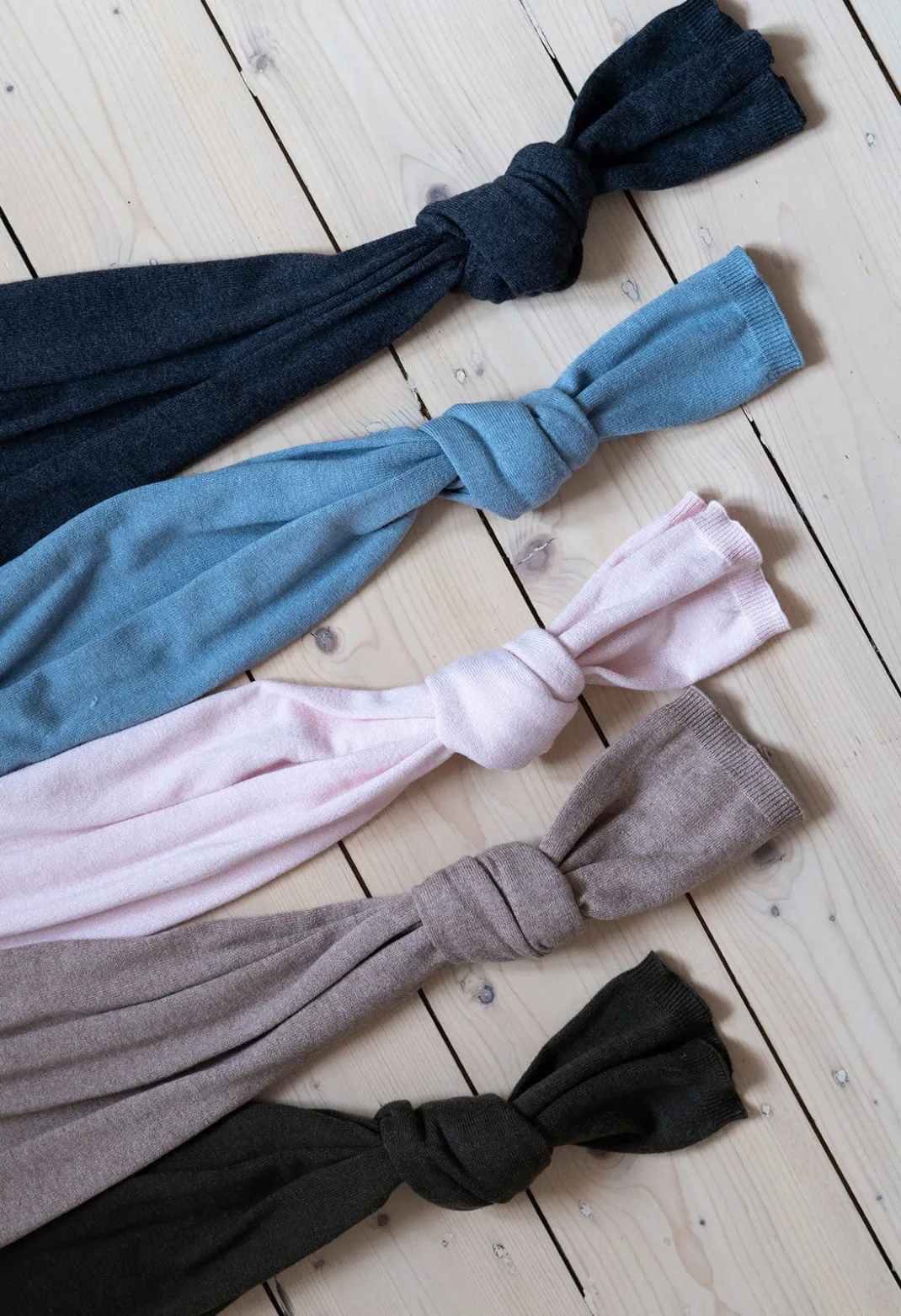 Scarves>Humidity Lifestyle LYON SCARF