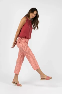 Tanks & Camis | Blouses><noscript><img width=