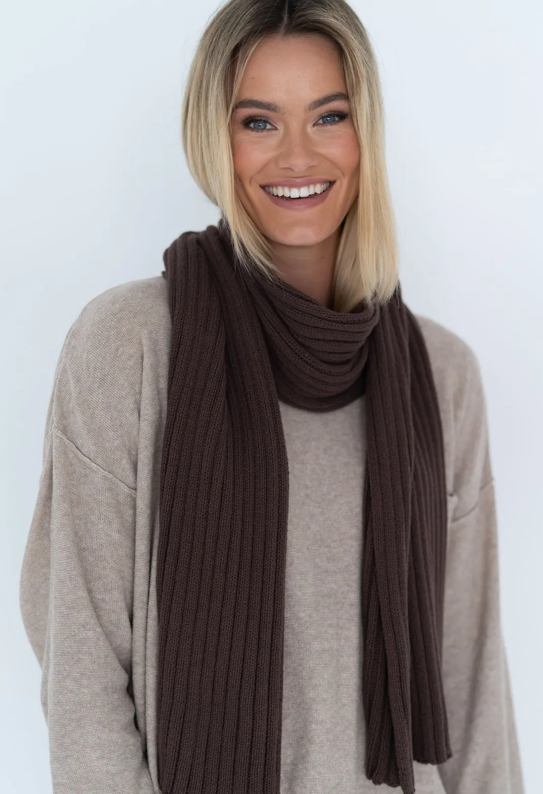 Scarves>Humidity Lifestyle RIBBED SCARF