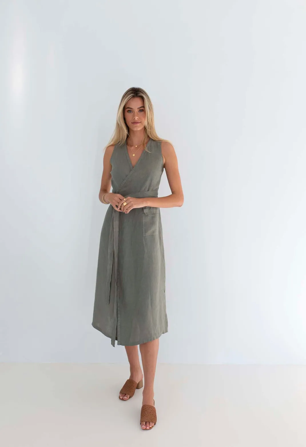 Midi Dresses>Humidity Lifestyle THE WRAP DRESS